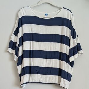 Old Navy Luxe Navy and White Striped Short Sleeve Top